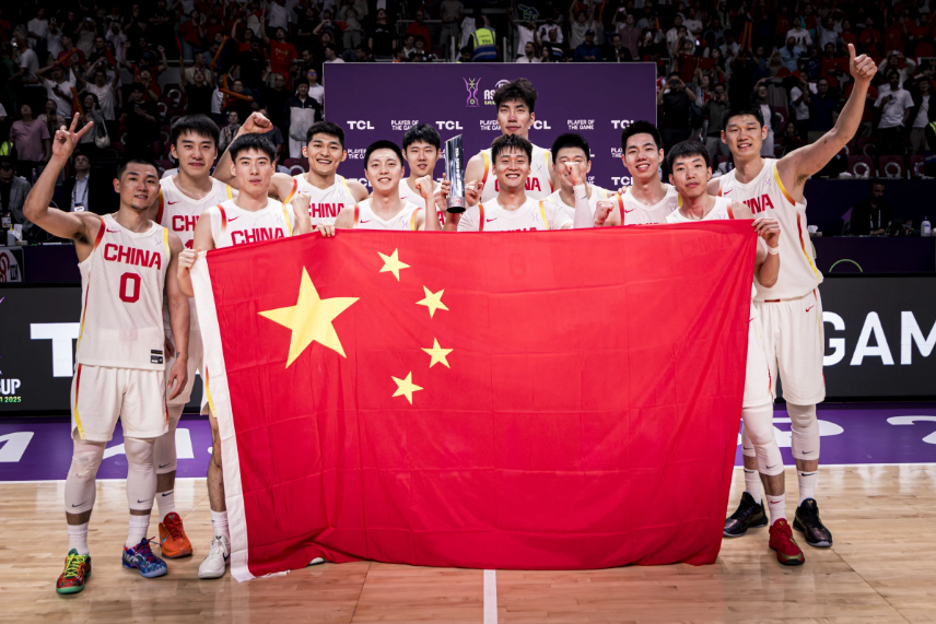 中国男篮将, 岁新星王俊, 冲击力的球