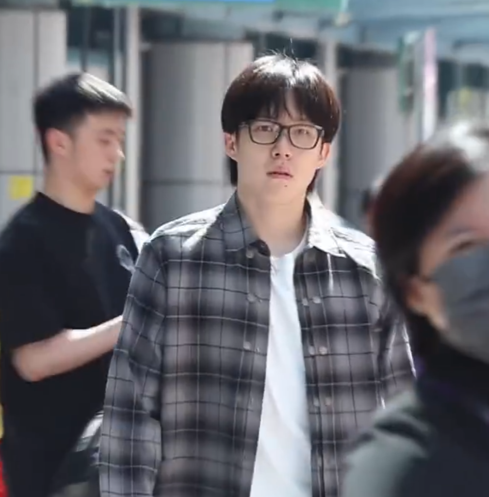 丝还是跟着, dym 丝还是跟着, dym